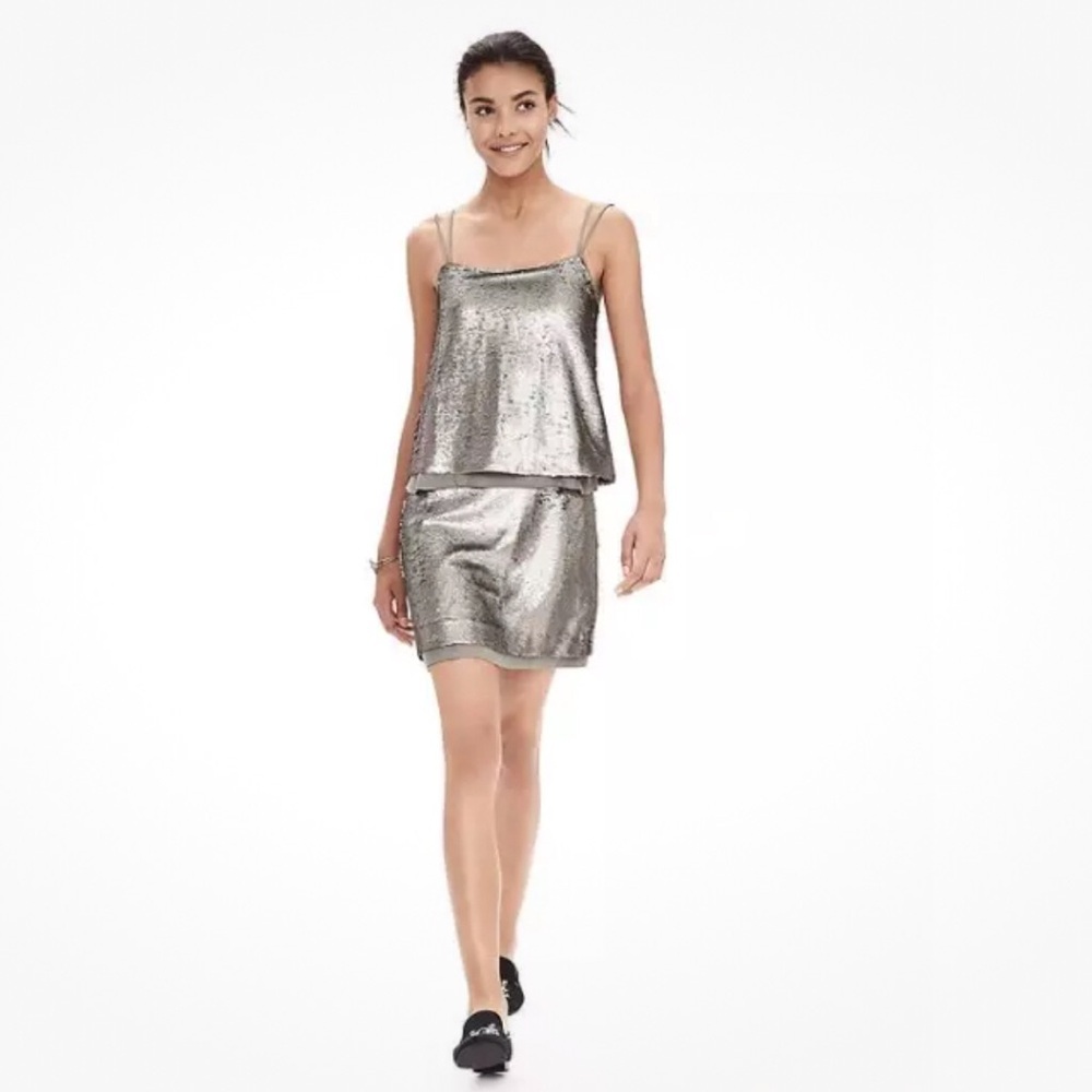 Banana Republic Gold Sequin Tiered Mini Dress | Size‎ 2 | Summer Party Dress